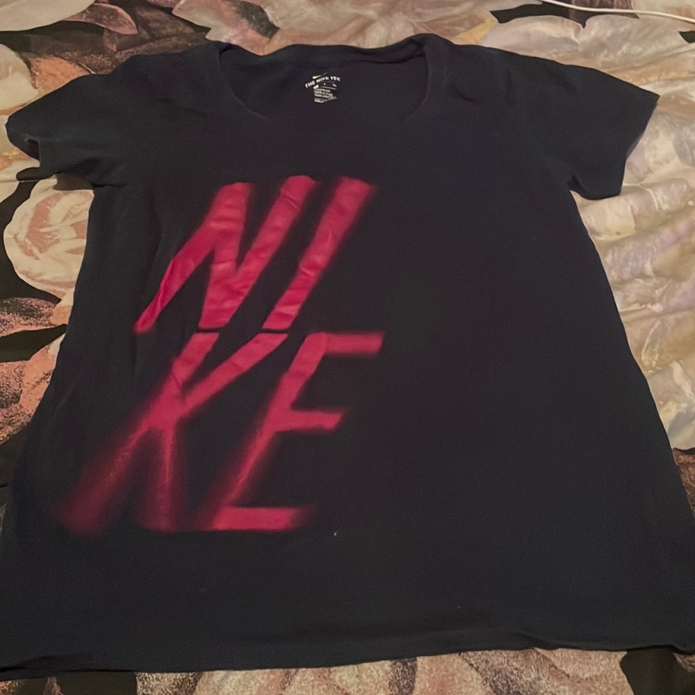 Nike t-shirt